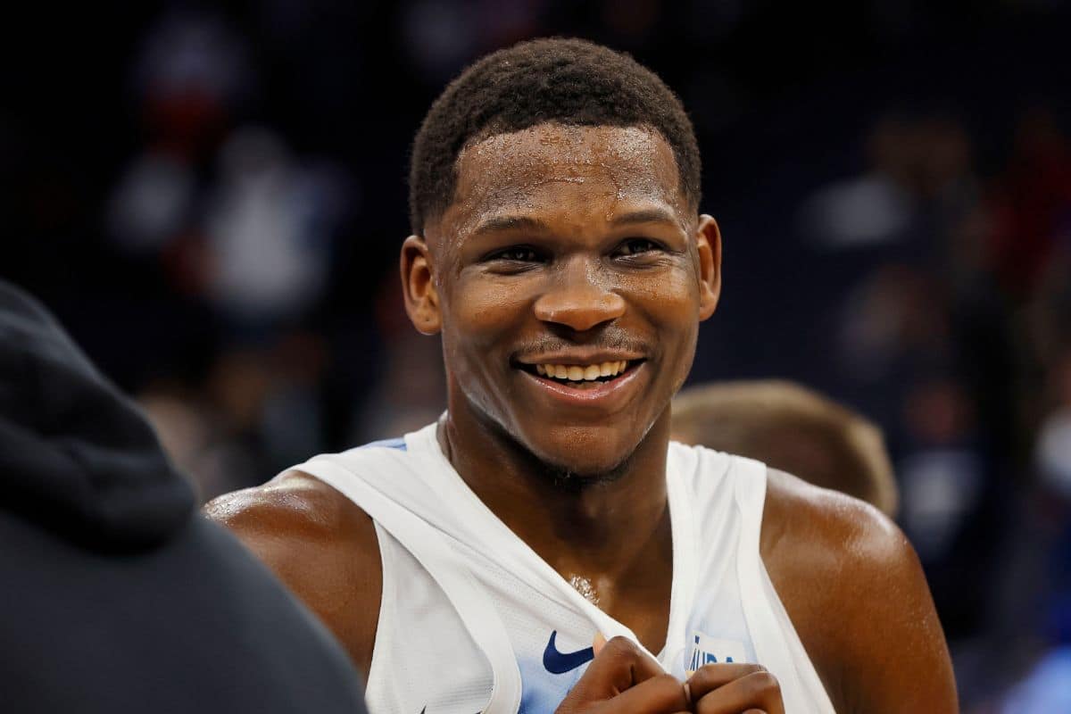 NBA: em jogo com lance inusitado, Timberwolves vencem Grizzlies em casa