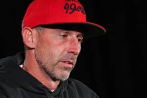 Técnico dos 49ers explica decisão no Super Bowl: ‘Nós apenas pensamos que…