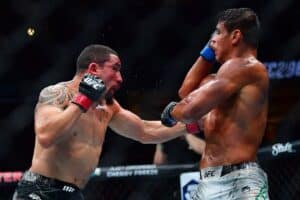 UFC 298: em retorno, Paulo Borrachinha perde para Whittaker no peso-médio