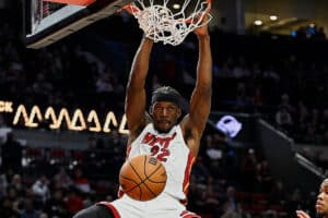 NBA: Jimmy Butler volta e comanda Heat em mais uma vitória