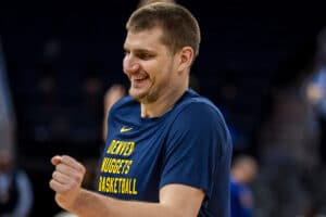 NBA: Jokic supera 3 marcas importantes em vitória dos Nuggets
