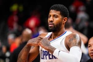 NBA: após jogar mal em derrota dos Clippers, Paul George revela lesão