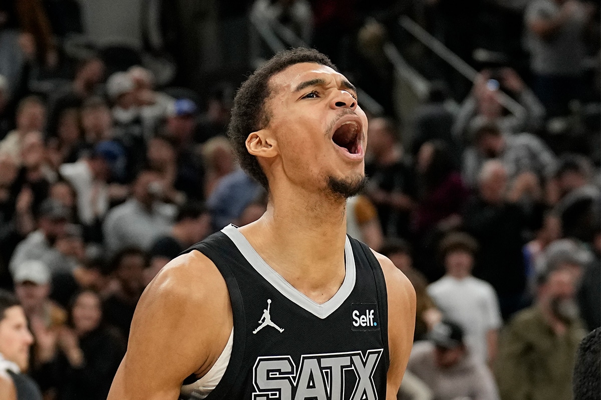 Lakers vencem, mas Wembanyama quebra recorde de 5 anos na NBA