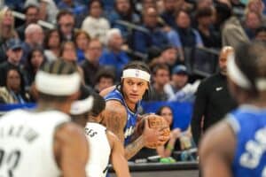 Paolo Banchero devolve mágica para Orlando em vitória na NBA