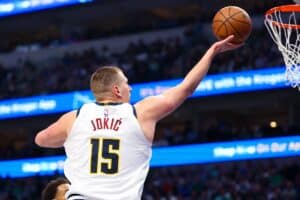 MVP e bicampeões? Jokic e Nuggets abatem Wolves em vitória eletrizante na NBA