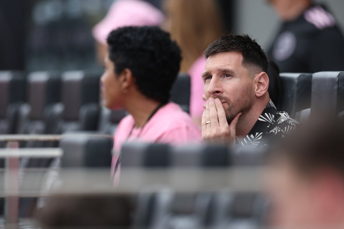 Messi fala sobre pendurar as chuteiras: “Sou muito autocrítico”