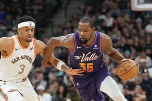 Phoenix Suns corre risco de não jogar os Playoffs da NBA
