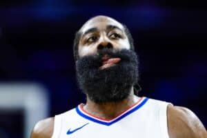 NBA: Harden quebra silêncio e fala sobre ‘fazer as pazes’ com gerente dos 76ers