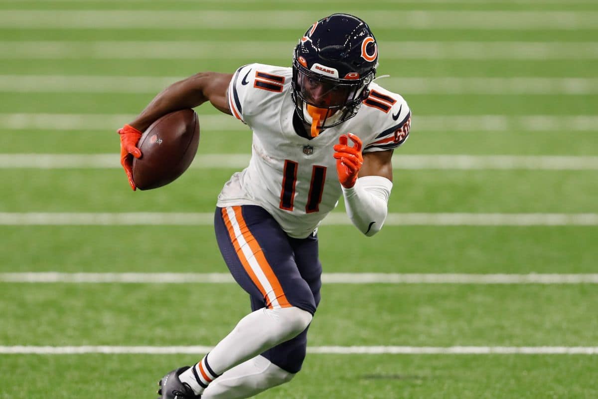 NFL: Falcons assinam contrato de 3 anos com ex-Bears
