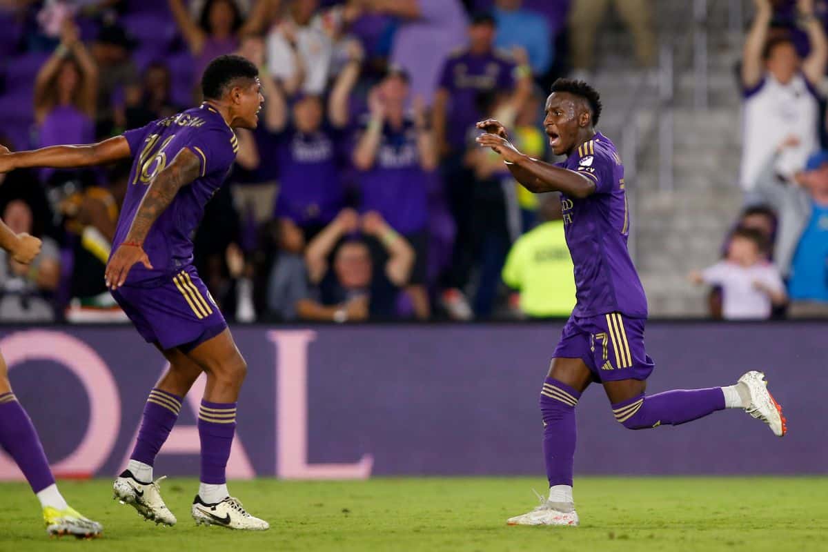 Com gol contra no fim, NY Red Bulls vê liderança da MLS escapar em Orlando