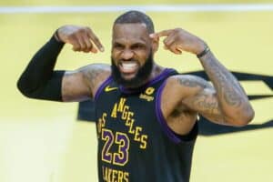 Histórico! LeBron James chega a 40 mil pontos e consolida reinado na NBA