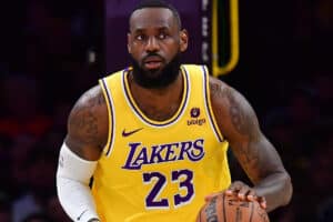 NBA: Lakers vencem OKC com ‘herói’ improvável