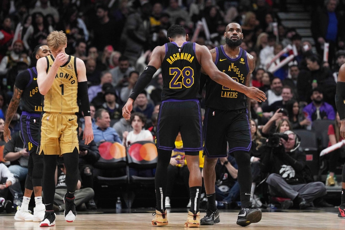 Lakers aproveitam maré de azar dos Raptors na NBA e se aproximam de classificação