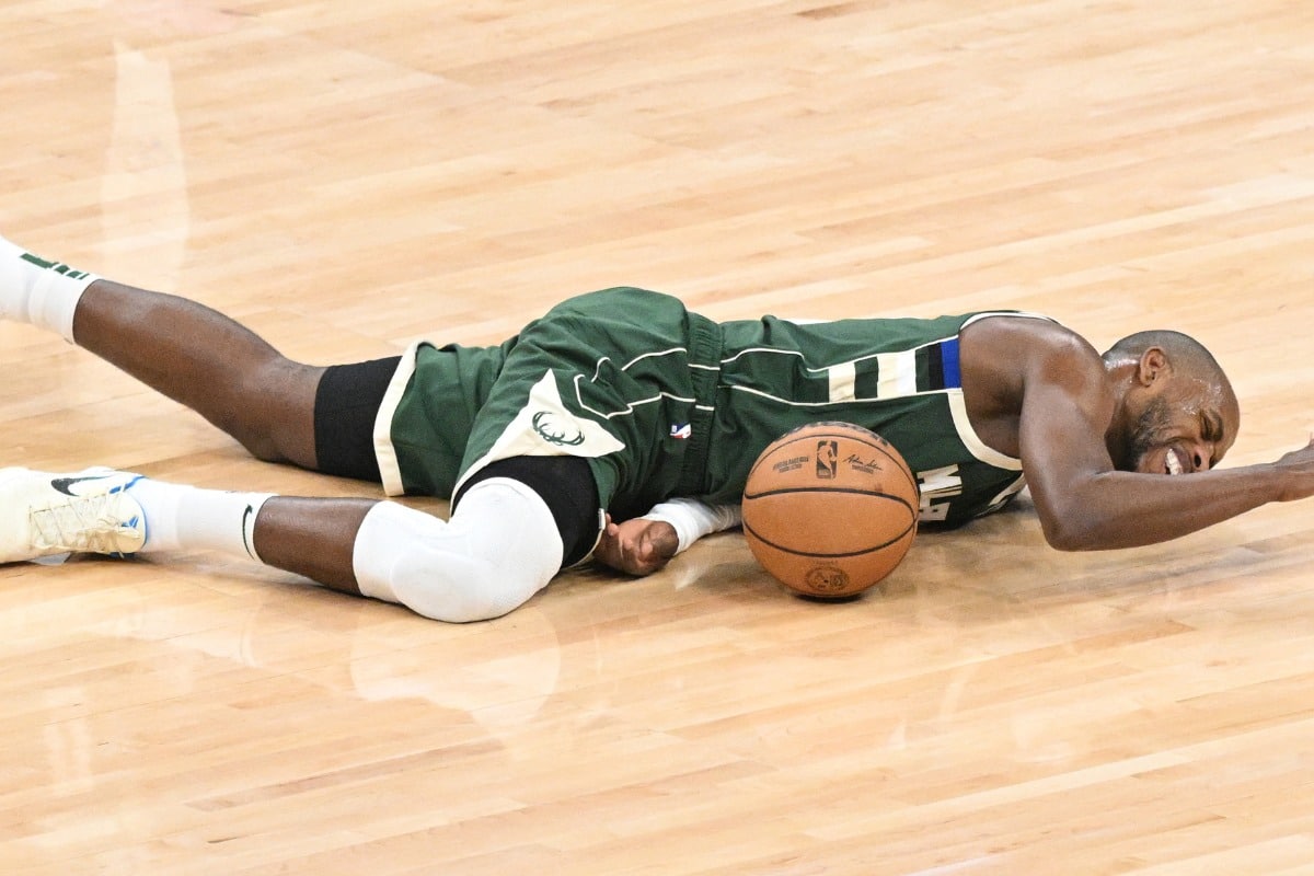 NBA Playoffs: Mais um? Estrela dos Bucks não treina e pode ser desfalque para o Jogo 3