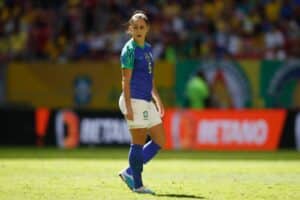 Jogadora do Pride, Luana Bertolucci se afasta dos gramados para tratar grave problema de saúde