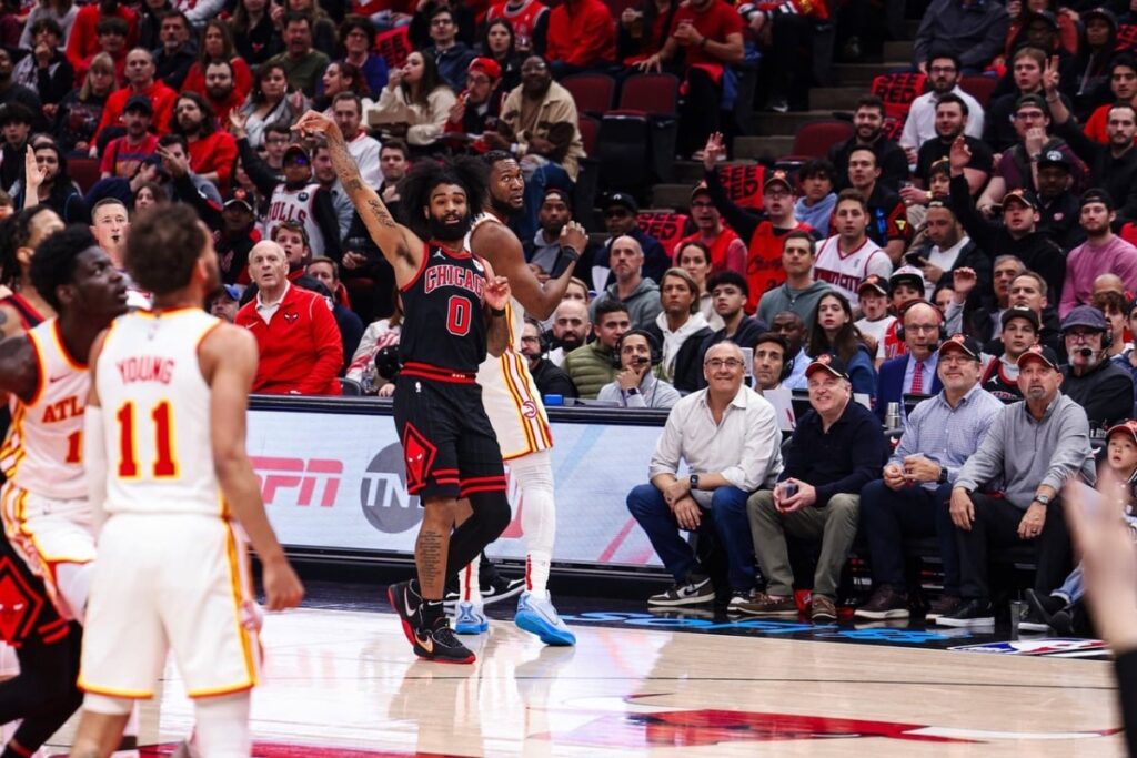 NBA: Bulls eliminam Hawks e avançam em busca da classificação aos playoffs
