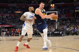 NBA: Veterano ‘sem utilidade’ dos Clippers veta Jokic e garante vitória em Los Angeles