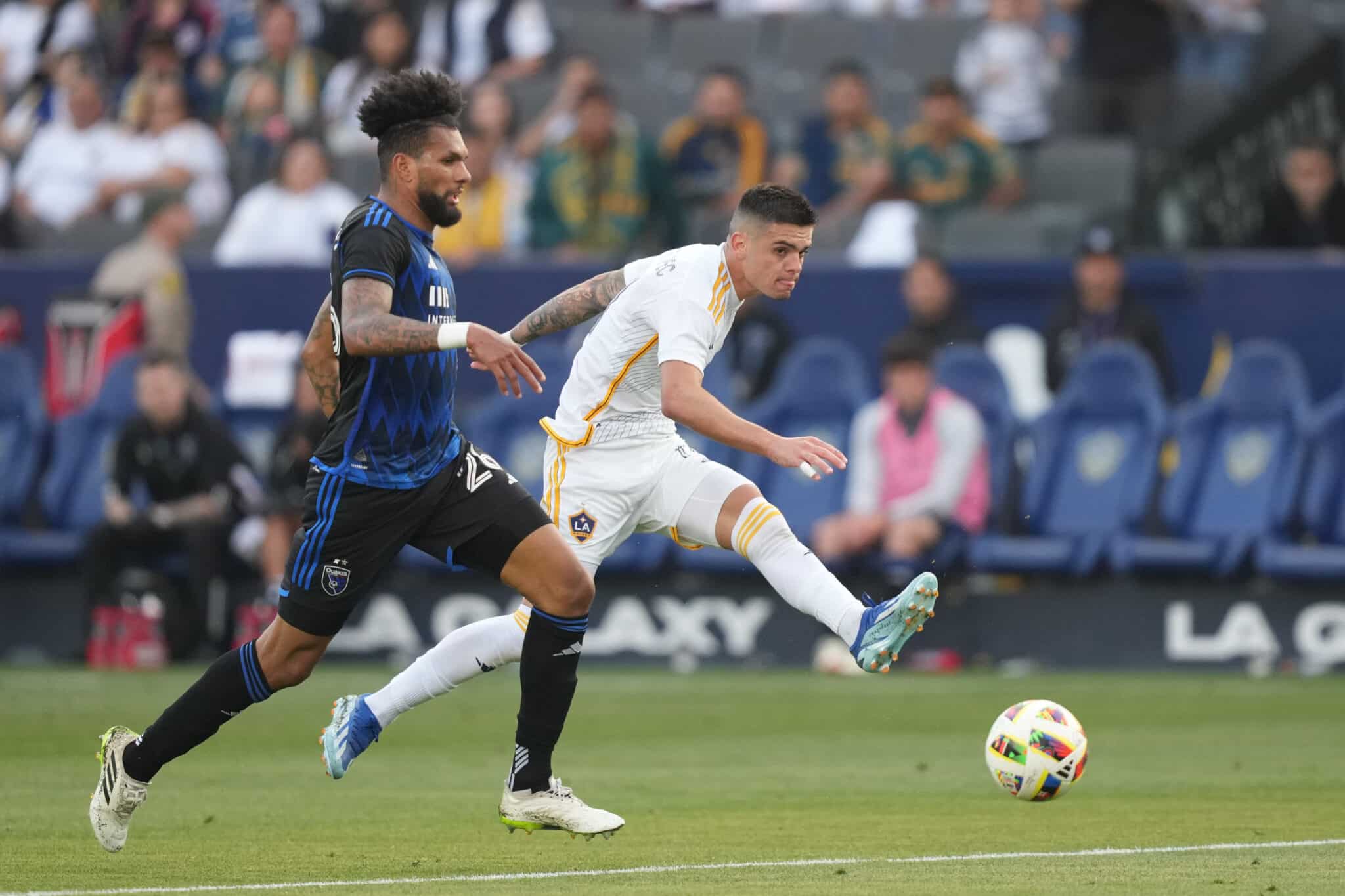 MLS: Gabriel Pec, ex-Vasco, marca em ‘Cali Clasico’ de sete gols