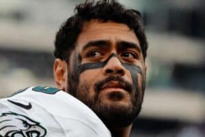 NFL: Philadelphia Eagles prorroga contrato com tackle ofensivo por 3 anos