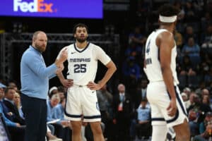 Brasileiro Mãozinha brilha nos Grizzlies, mas aguarda definição por contrato para seguir na NBA