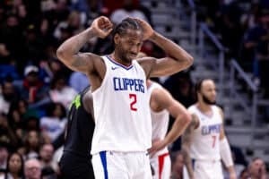 NBA Playoffs 2024: com lesão no joelho, Kawhi Leonard está fora do Jogo 4 contra os Mavericks