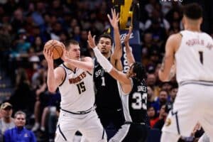 MVP? Jokic destrói em vitória dos Nuggets sobre os Spurs