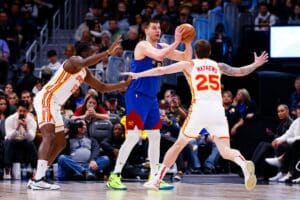 NBA: implacável, Jokic brilha em vitória dos Nuggets contra os Hawks