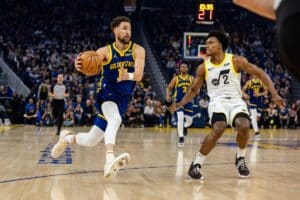 Sem Curry, Klay Thompson brilha e Warriors vencem Utah Jazz em casa