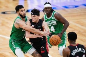 NBA Playoffs 2024: Miami Heat mostra resiliência, vence os Celtics no Jogo 2 e empata série