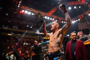 Empresário revela chance de Alex Poatan lutar no UFC 301, no Rio de Janeiro