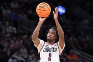 NCAA: UConn derruba gigante de Purdue e fica com título do basquete universitário