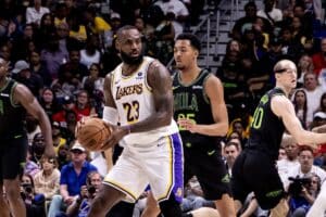 NBA: Lakers vencem com novo recorde de LeBron e puxam Pelicans pro play-in