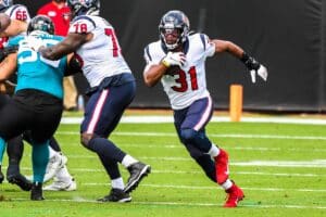 NFL: Running back do New Orleans Saints anuncia aposentadoria aos 32 anos