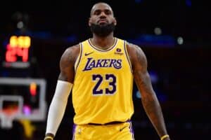 NBA: Para manter LeBron, Lakers se preparam para realizar sonho do astro