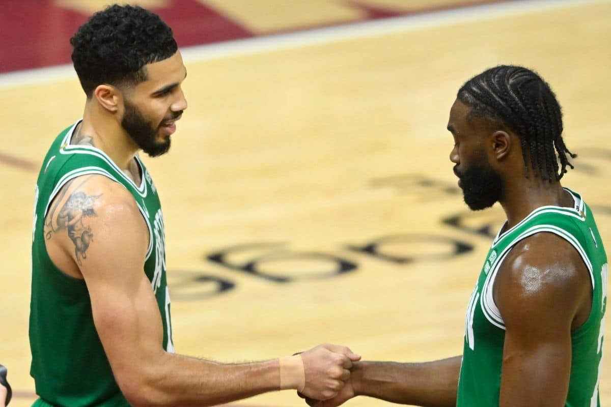 Brown destaca assistência de Tatum em vitória dos Celtics: ‘Coloque no Louvre’