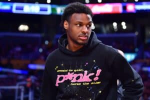 NBA: Filho de LeBron, Bronny James é ‘pego na mentira’ por altura