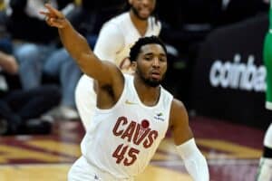 NBA Playoffs 2024: Donovan Mitchell vai para jogo decisivo contra os Celtics?
