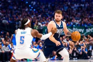 NBA Playoffs 2024: Mavericks apertam Thunder no Jogo 3 e viram a série