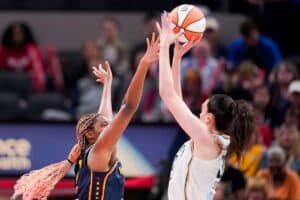 WNBA: Indiana Fever é atropelado por New York Liberty e perde 2ª na temporada