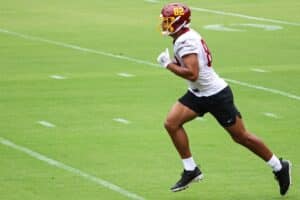 NFL: San Francisco 49ers assina com TE Logan Thomas, ex-Commanders