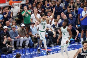 Finais da NBA: Celtics superam desvantagem e fecham jogo 3 com show de Tatum