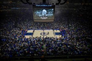 NBA: Quem foi Bill Walton, nome que está na camisa dos Celtics nas finais