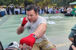 “Ele me traz aqui como se pudesse confiar em mim”, avisa Sonnen para Anderson