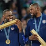 Kevin Durant renova com o Houston Rockets por R$ 486 milhões e se torna o jogador mais bem pago da história da NBA