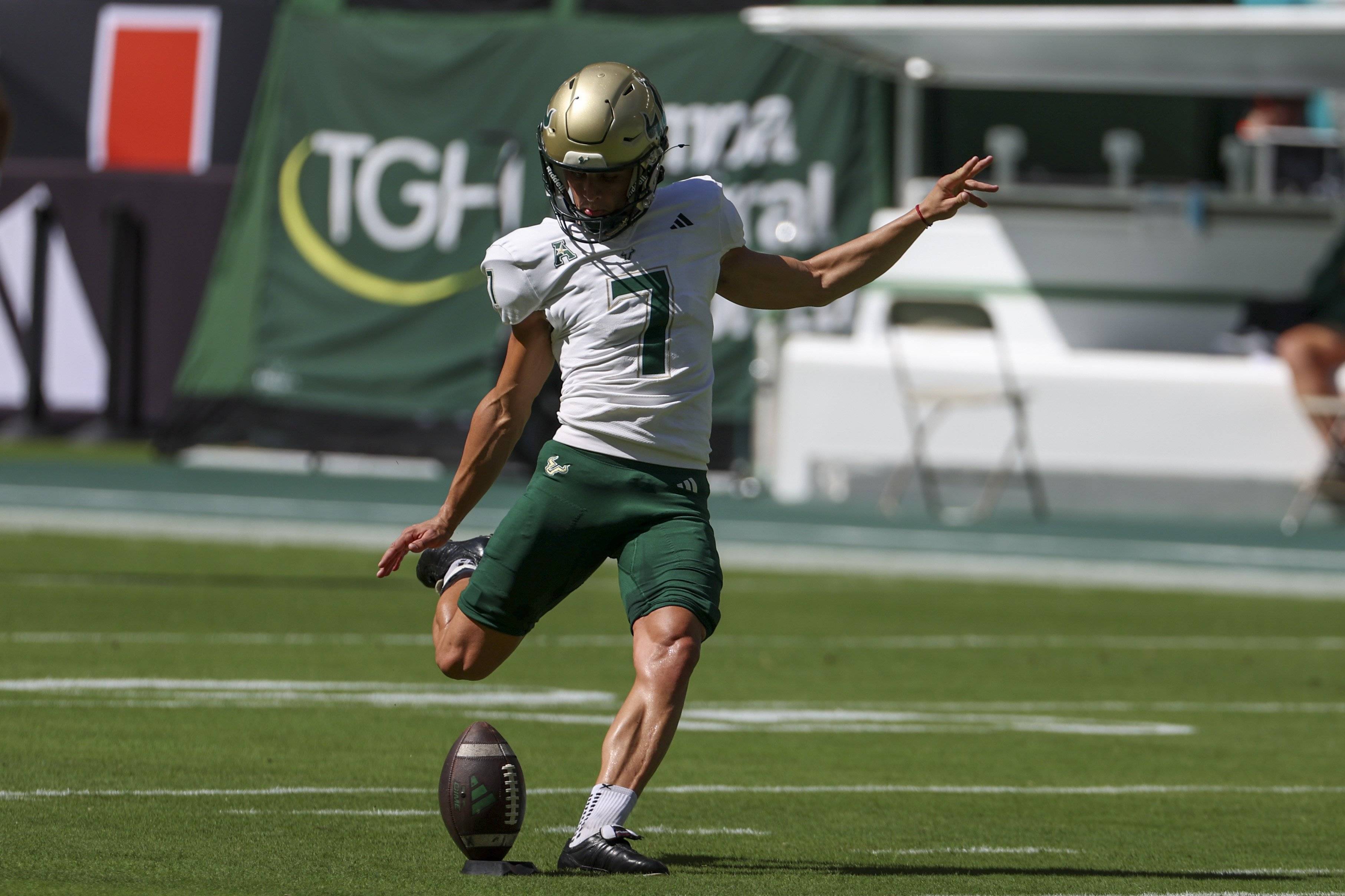 Futuro talento? Gol de 62 jardas viral — quem é Gaston Gramatica