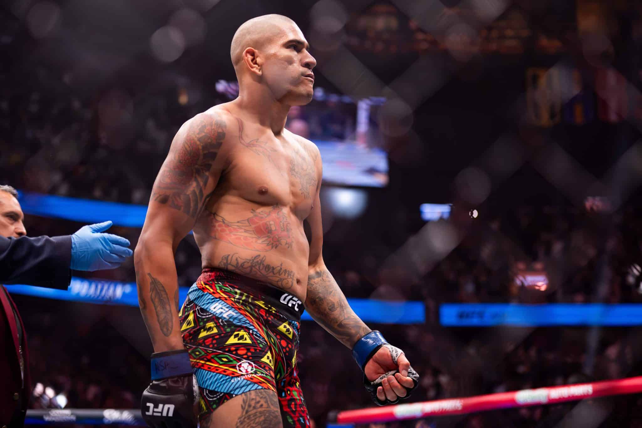 [UFC] Alex Pereira considera subir para o peso-pesado em 2026