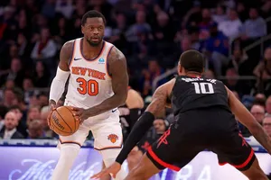 NBA: Julius Randle brilha e New York Knicks vencem Houston Rockets
