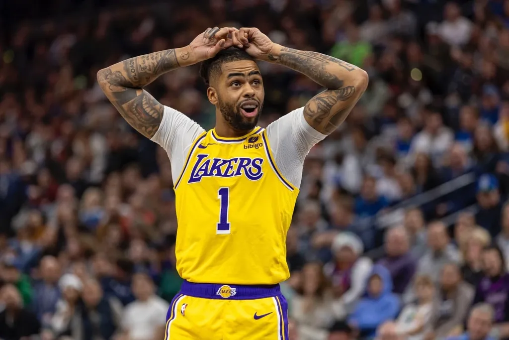 NBA: Lakers mudam forma&ccedil;&atilde;o contra Thunder pra tentar reverter m&aacute; fase