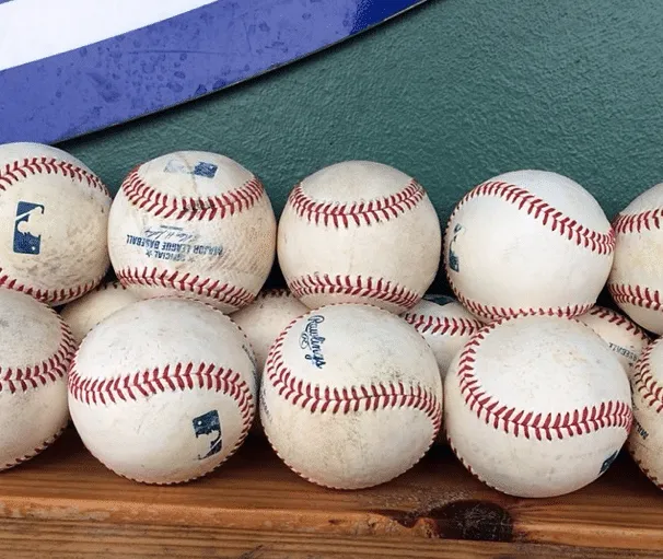 Entenda as jogadas mais b&aacute;sicas da MLB