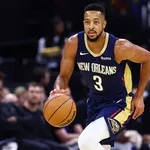 NBA: CJ McCollum se aproxima de retorno aos Pelicans